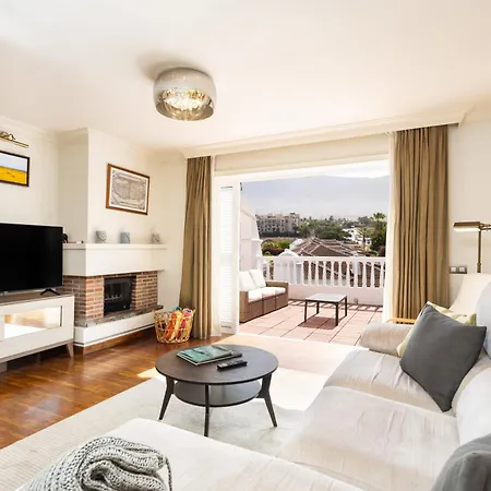 Prime Penthouse Rosaleda *