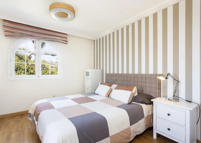 Prime Penthouse Rosaleda Apartment