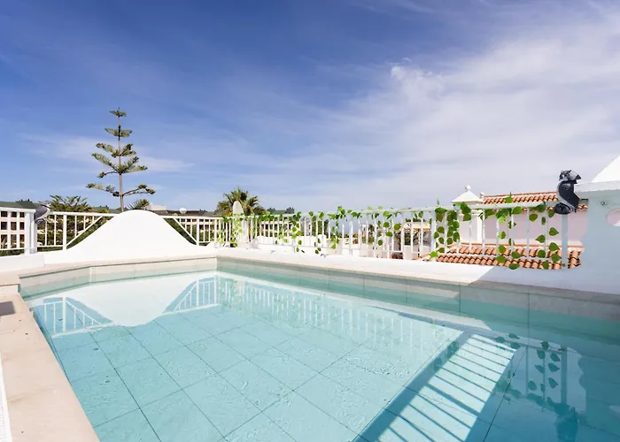 Prime Penthouse Rosaleda